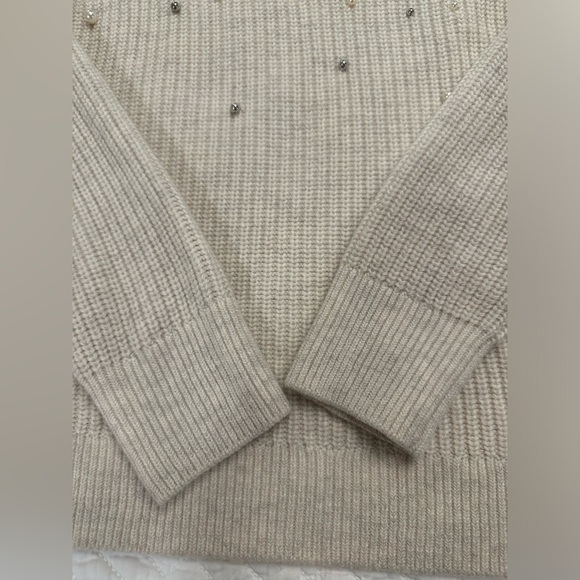 Embellished Banana Republic Sweater, Sz S - Picture 4 of 5